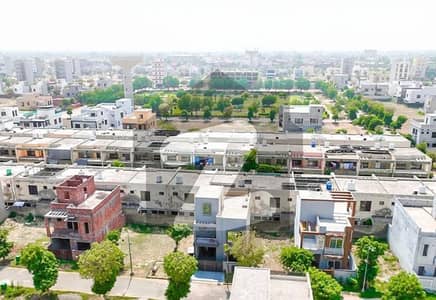 5 Marla Commercial Plot on Main Boulevard Prime Location, LDA Approved