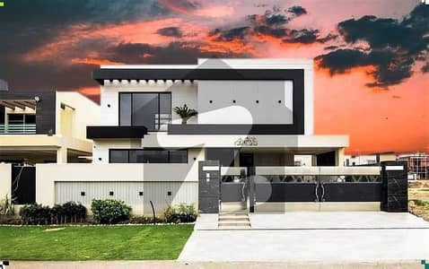 1 KANAL ELEGANT AND FULLY MAINTAINED SUPER HOT LOCATED BUNGALOW IS AVAILABLE IN THE BEST BLOCK OF DHA LAHORE.