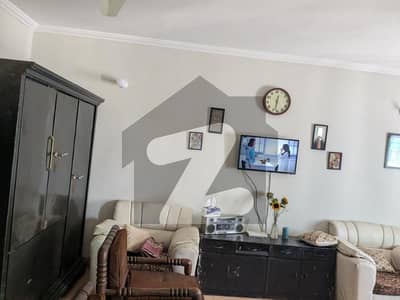 خیابان امین - بلاک پی خیابانِ امین,لاہور میں 2 کمروں کا 5 مرلہ فلیٹ 32.0 لاکھ میں برائے فروخت۔