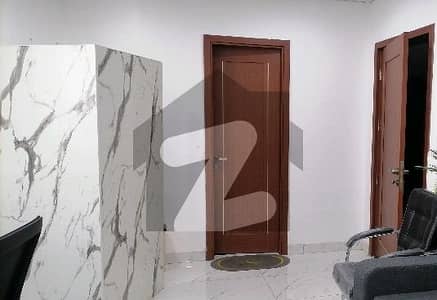 علامہ اقبال ٹاؤن لاہور میں 1 کنال Studio عمارت 55.0 کروڑ میں برائے فروخت۔