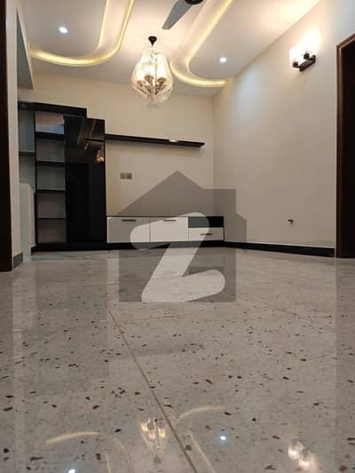 جی ۔ 10/1 جی ۔ 10,اسلام آباد میں 5 کمروں کا 7 مرلہ مکان 7.0 کروڑ میں برائے فروخت۔