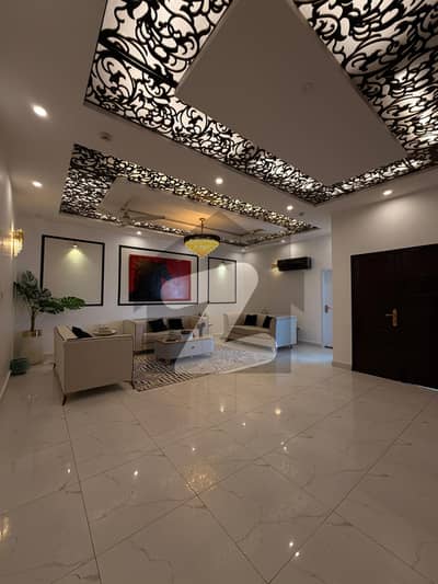 Modern Design 10 Marla 4 Years Used House With 5 Beds For Sale In DHA Phase 7