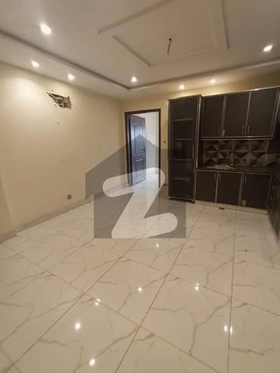 2 Bed Non Furnished Apartment