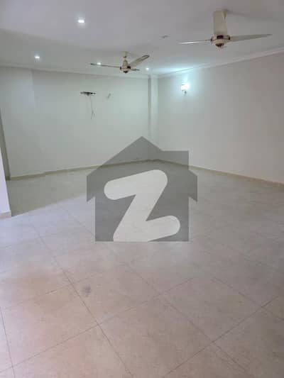 3 Rooms 3 Bath Spacious Office With View