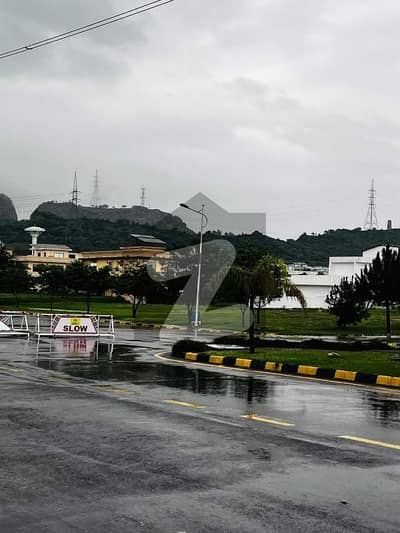 Multi Garden B/17 Islamabad 5 Marla For Sale Solid land Possission Ready For Construction