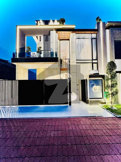 10 Marla Residential House For Sale In Rafi Block, Nearby Commercial Market, Mosuqe and Health Care Canter