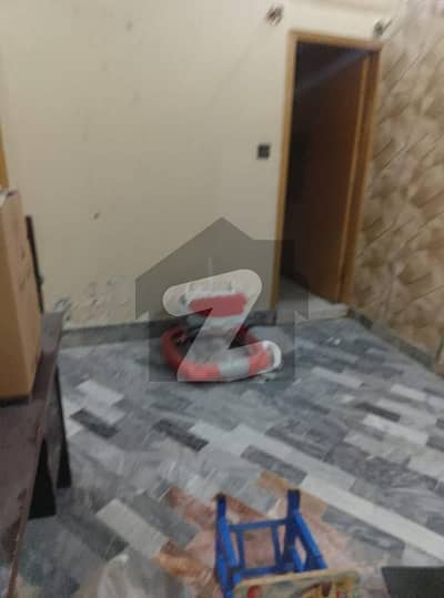 Ready To Buy A Upper Portion 120 Square Yards In Gulshan-e-Iqbal - Block 10-A