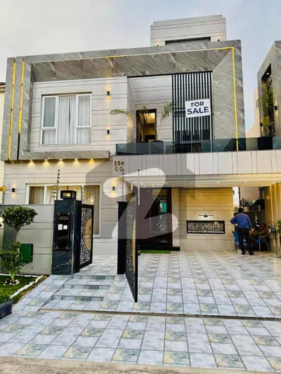 10 Marla Residential House For Sale In Chambelli Block, Nearby Commercial Market, Mosuqe and Health Care Canter