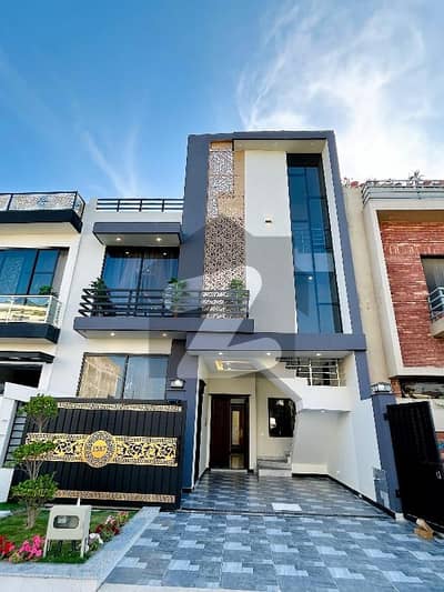 5 MARLA Brand New House Available For Sale Multi Garden B-17 Islamabad