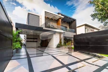 Modern 1 Kanal House in DHA Phase 7 FOR SALE NOW