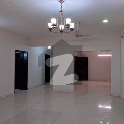 12 MARLA 4 BEDROOM APARTMENT AVAILABLE FOR RENT