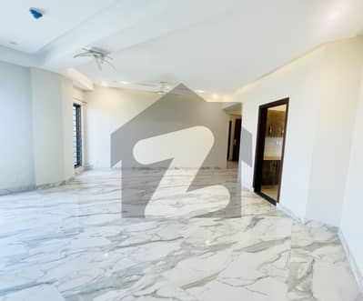 عسکری 11 عسکری,لاہور میں 4 کمروں کا 12 مرلہ فلیٹ 1.75 لاکھ میں کرایہ پر دستیاب ہے۔