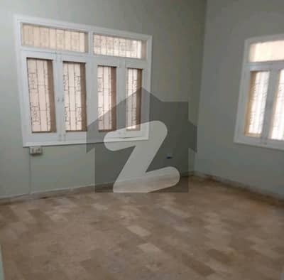 Ideal 240 Square Yards Lower Portion Available In Gulshan-E-Iqbal - Block 1, Karachi