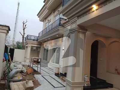 1 Kanal Spacious Lower Portion Available In I-8/2 For rent