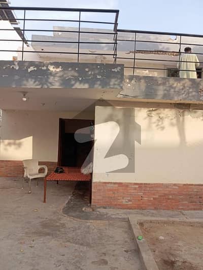 SPACIOUS 300 SQ. YARD DEMOLISHED BUNGALOW | DHA PHASE 4 | PRIME RESIDENTIAL