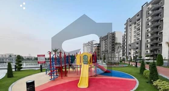 10 MARLA 3 BEDROOM NEW APARTMENT AVAILABLE FOR RENT