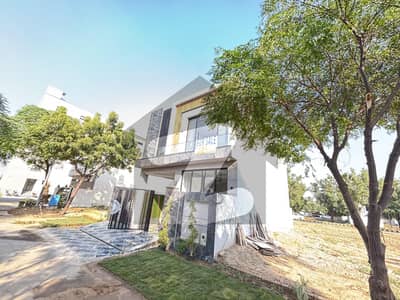 DHA RAHBAR ULTRA MODREN BEAUTIFUL BEST LOCATION HOUSE IS AVAILABLE FOR SALE