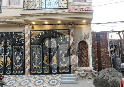 سمن آباد لاہور میں 4 کمروں کا 5 مرلہ مکان 2.95 کروڑ میں برائے فروخت۔