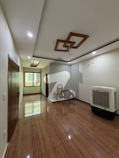 واپڈا ٹاؤن فیز 1 - بلاک ای2 واپڈا ٹاؤن فیز 1,واپڈا ٹاؤن,لاہور میں 5 کمروں کا 10 مرلہ مکان 4.35 کروڑ میں برائے فروخت۔