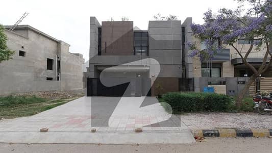 A Prime Location 10 Marla House Has Landed On Market In Gulberg Residencia - Block I Of Islamabad