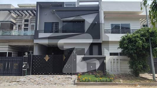 5 Marla Modern House For Sale - A+ Grade Construction