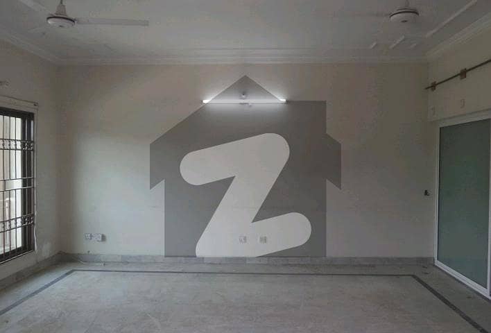 House For Rent In I-8/3 House For Rent In I-8/3