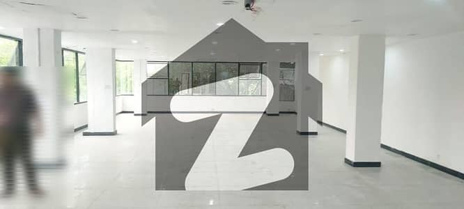 جی ۔ 7 اسلام آباد میں 1 کمرے کا 9 مرلہ دفتر 5.0 لاکھ میں کرایہ پر دستیاب ہے۔