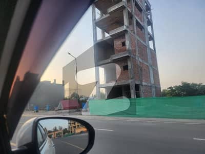 تروگل روڈ لاہور میں 40 کنال زرعی زمین 60.0 کروڑ میں برائے فروخت۔