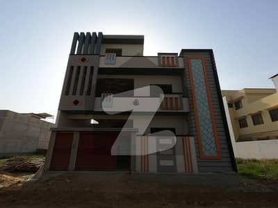 گلشن عثمان ہاؤسنگ سوسائٹی کراچی میں 6 کمروں کا 10 مرلہ مکان 4.0 کروڑ میں برائے فروخت۔