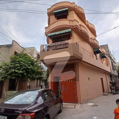نشتر کالونی لاہور میں 6 کمروں کا 3 مرلہ مکان 1.15 کروڑ میں برائے فروخت۔