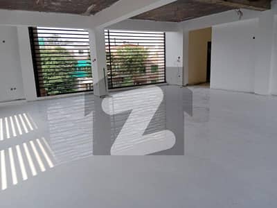 جی ۔ 9 اسلام آباد میں 1 کنال عمارت 12.0 لاکھ میں کرایہ پر دستیاب ہے۔
