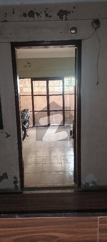 COMMERCIAL SPACE AVAILABLE FOR RENT