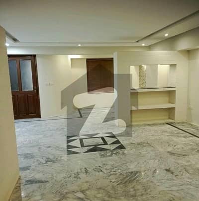 ای ۔ 11/3 ای ۔ 11,اسلام آباد میں 5 مرلہ دفتر 2.5 لاکھ میں کرایہ پر دستیاب ہے۔