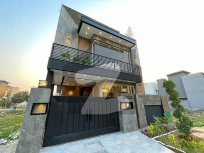 5 Marla Furnished Facing Park For SALE In DHA Phase 9 Town Lahore