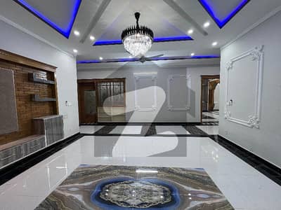 1 kanal Upper Portion Available For Rent G-13/4