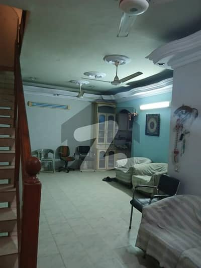 Spacious 2-Bed Lounge Unit in Bufferzone - 120 Sq Yards