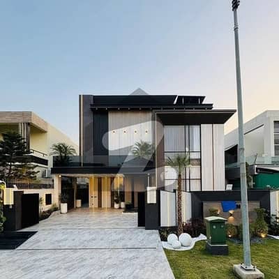 ڈی ایچ اے فیز 6 ڈیفنس (ڈی ایچ اے),لاہور میں 4 کمروں کا 10 مرلہ مکان 2.2 لاکھ میں کرایہ پر دستیاب ہے۔