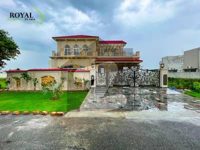 1 Kanal Lavish Brand New Upper Portion On Top Location For Rent In DHA Phase 7 Lahore