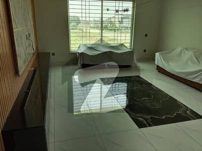 Defence 8 Kanal Upper Portion ideal Location