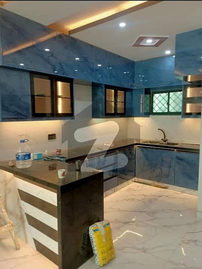 فلکناز ہارمنی کراچی میں 3 کمروں کا 8 مرلہ فلیٹ 2.35 کروڑ میں برائے فروخت۔