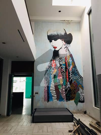 مین بلیوارڈ گلبرگ گلبرگ,لاہور میں 8 کنال کمرشل پلاٹ 23.0 ارب میں برائے فروخت۔