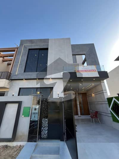 Bharia Orchard 5 Marla Facing Park House In A Block