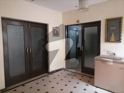 پنجاب کوآپریٹو ہاؤسنگ سوسائٹی لاہور میں 5 کمروں کا 1 کنال مکان 7.0 کروڑ میں برائے فروخت۔