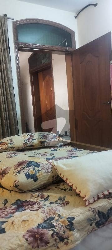 Prime Location 10 Marla Ground Portion In Gulberg 3 Is Available For Rent Only Boys Salient Office Location