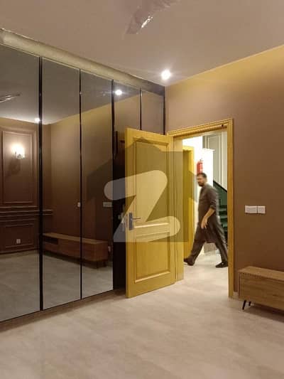 ای ۔ 11/1 ای ۔ 11,اسلام آباد میں 4 کمروں کا 8 مرلہ مکان 10.0 کروڑ میں برائے فروخت۔