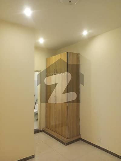 5 MARLA APARTMENT FOR RENT