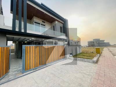 10 Marla Brand New Designer House For Sale
