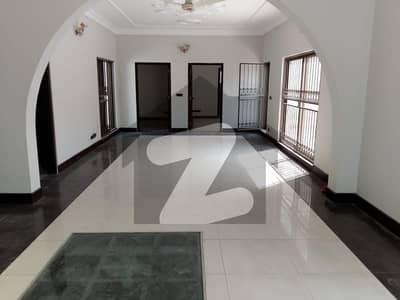 Defence 5 1 Kanal Tile Flooring House For Rent With Basement