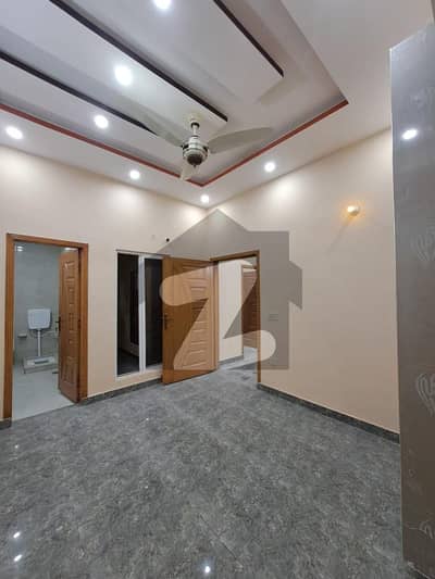 Brand New Flat For Rent Office / Family / Bachelors In Al Hamra Town Near UCP