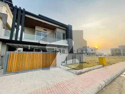 10 Marla Brand New Double Unite House Available For Sale Near Park Musjid Or Commercial